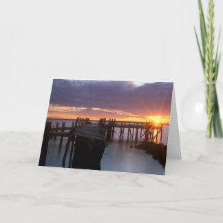 Stenigt peka skeppsdockor kort