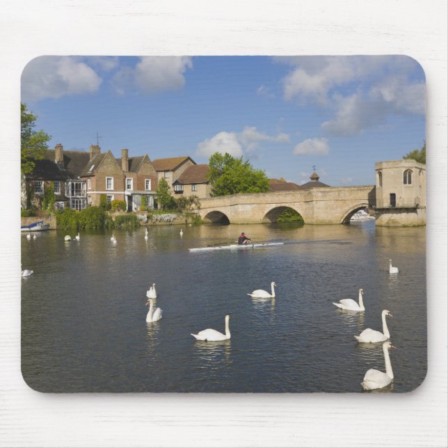 Stenvalvsbro och floden Ouse, St Ives, Musmatta (Framsidan)