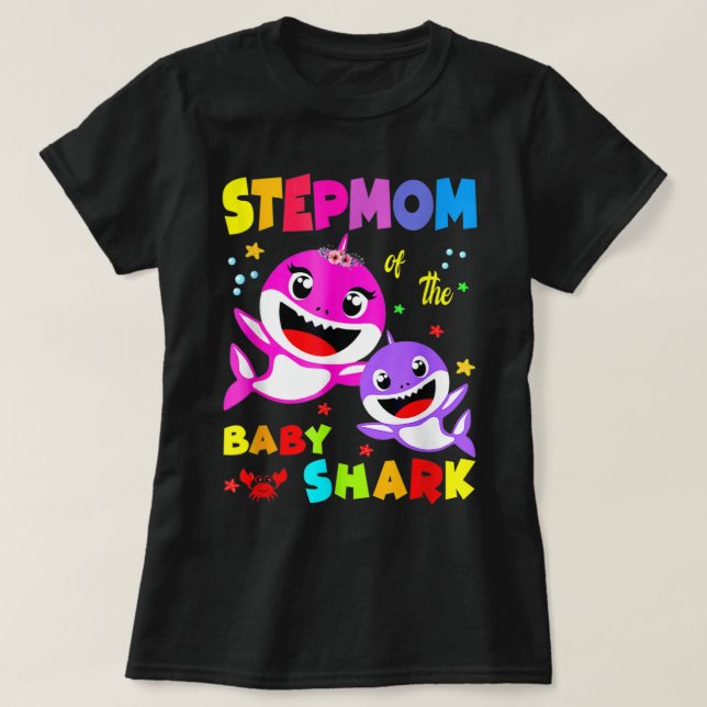 Stepmom Shark Stepmom Shark Family Mother's Day  T Shirt (Design framsida)