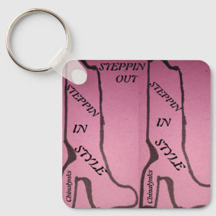 STEPPIN OUT KEYCHAIN NYCKELRING