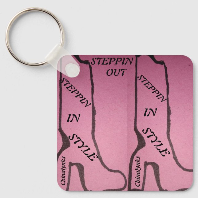 STEPPIN OUT KEYCHAIN NYCKELRING (Framsida)