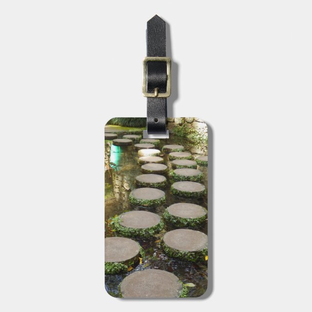 Stepping Stones Luggage Tag Bagagebricka (Vertikal Framsida)