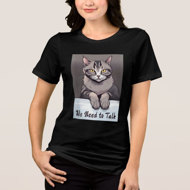 Stern Tabby katt kräver ett seriöst samtal T Shirt (Framsida)
