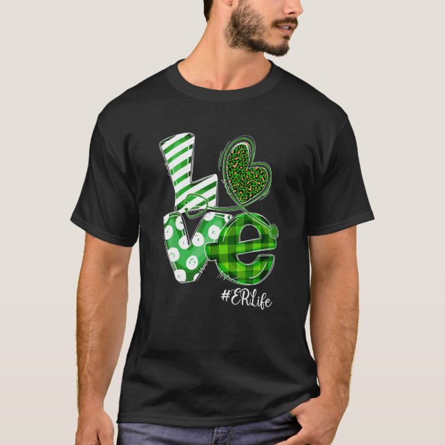 Stethoscope Kärlek ER Life Nurse Play St Patricks  T Shirt (Framsida)
