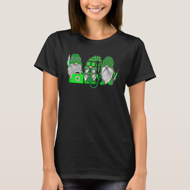Stethoscope Nurse Life Irish Gnomes Nurse St. Patr T Shirt (Framsida)