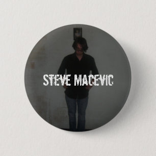 Steve Macevic klämmer fast Knapp