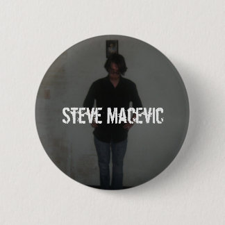 Steve Macevic klämmer fast Knapp