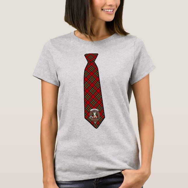 Stewart Tartan Necktie w/Badge Women's T-Shirt (Framsida)