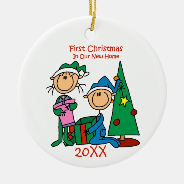 Stick figurer Första julen - nytt hemnamn Julgransprydnad Keramik (Framsidan)