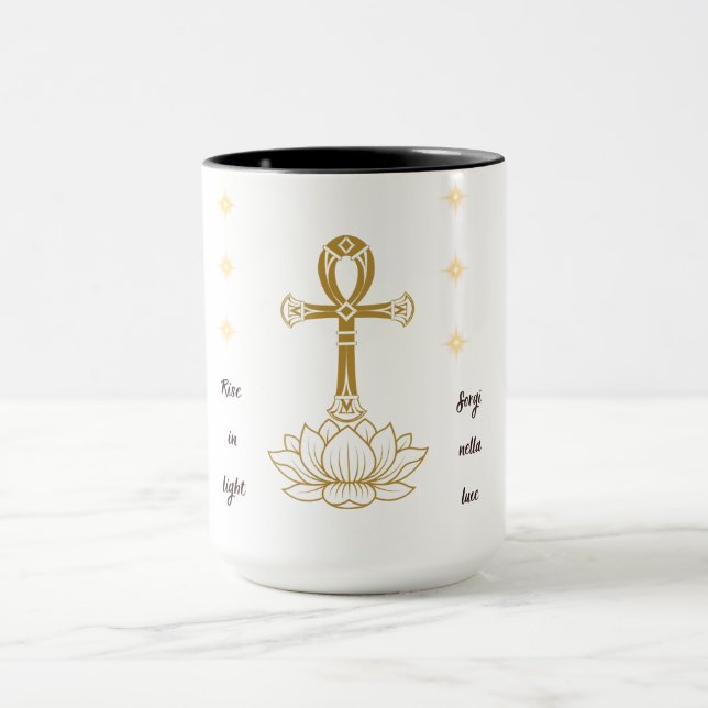 Stiga upp i ljus - Ankh & Lotus Bilingual Spirit M Mugg (Center)