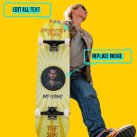 Stigare än Sol Mini Skateboard Bräda 18,5 Cm<br><div class="desc">Det här är ett slags skateboard eftersom det är designat av dig att använda vår "Brighter than the Sol"-mall. Byt ut lågan mot ansikte och lägg till namn och annan text.</div>