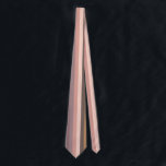 Stil Slips<br><div class="desc">En slips är inte bara ett tillbehör - det är ett påstående. Vår designade bindningssamling tillför personlighet, kraft och poleri till alla enheter. Från eleganta fasta till fet utskrift är varje biet konstruerad för att öka din närvaro, oavsett om det är i boardrummet eller i efterdyningarna av party. De här...</div>