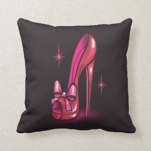 Stiletto Shoe Pillow by Fluff Kudde