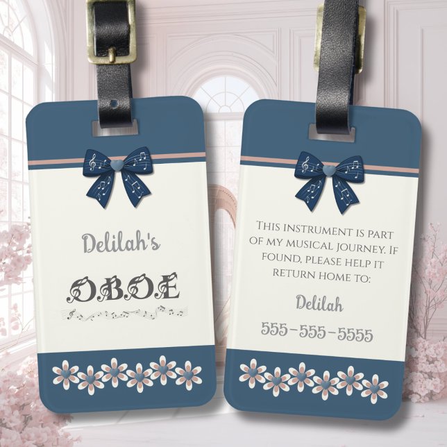 Stilfull Indigo Blommig Coquette Strumpeband Oboe  Bagagebricka (Stylish indigo floral oboe case tag featuring a boutique coquette bow and personalized back.)