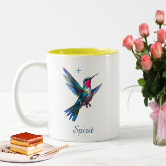 Stilfull kolibri och skrivstil på vit bakgrund Två-Tonad mugg