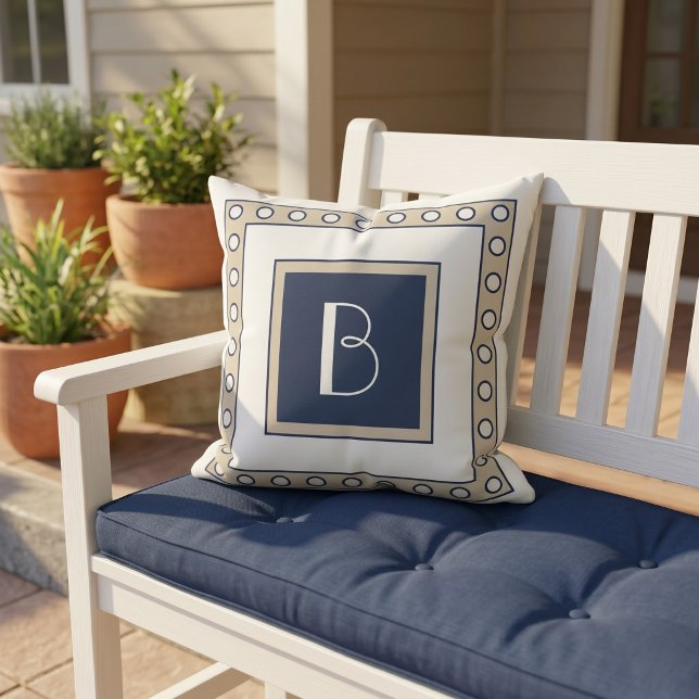 Stilfull personlig vintage monogram kudde (Skapare uppladdad)