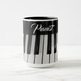 Stilfull professionell pianist mugg