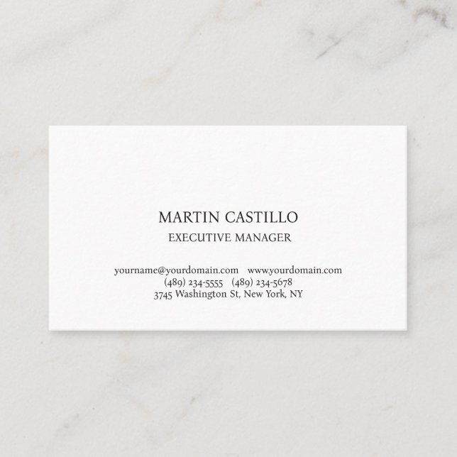 Stilfull svart vit modern professionell serif-teck visitkort (Framsida)