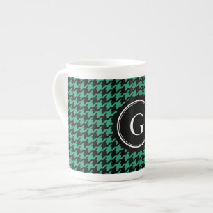 Stilfull trendiggrönthoundstooth med monogramen benporslin mugg