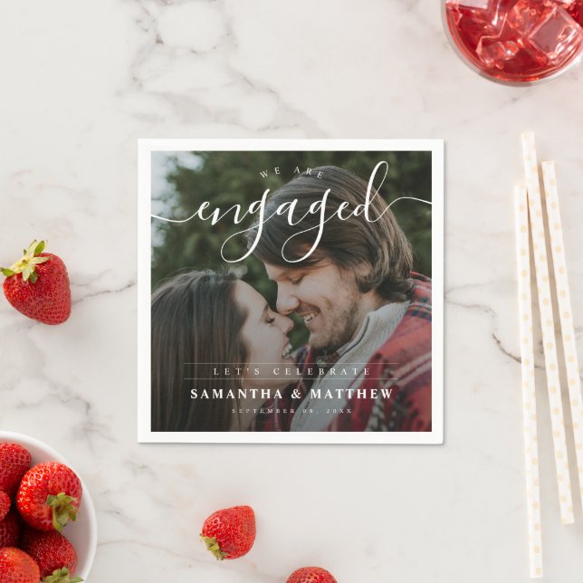 Stilfullt Elegant Par Foto Förlovningsfest Pappersservett (Insitu)