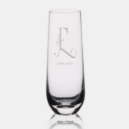 Stilfullt monogram initial E, redigerbart namn