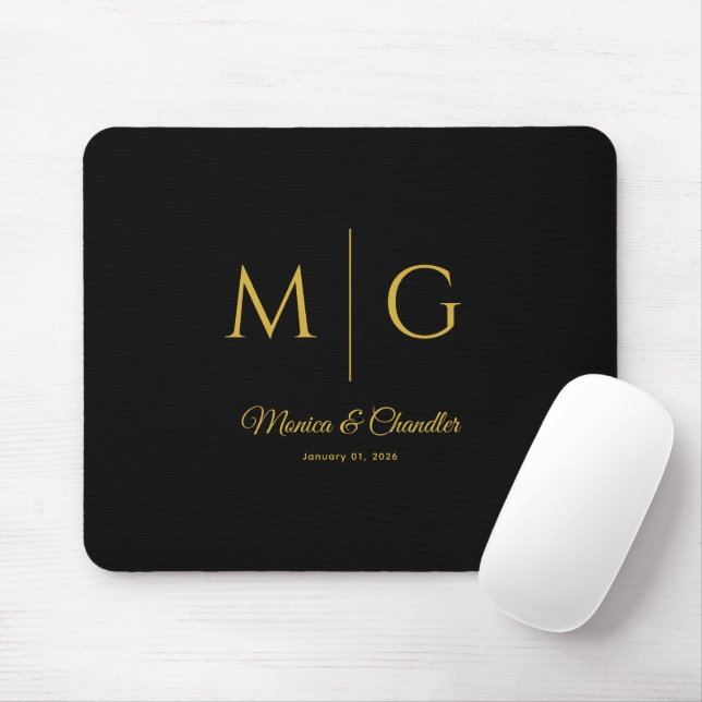 Stilfullt monogram med parnamn svart musmatta (Med mus)
