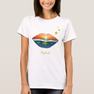 Stiliga havs soluppgång läppar, stjärnor & kalligr t shirt