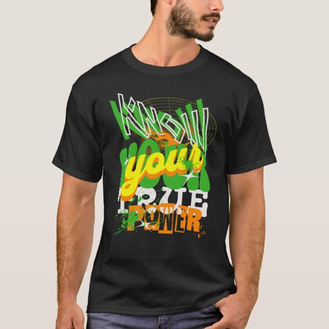 Stiliserad blomillustration – Elegant natur  T Shirt (Framsida)