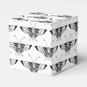 Stiliserad Deco fjäril - vit och svart Presentaskar