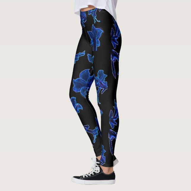 Stilized Neon Blåa blommor Blommigt Leggings (Vänster)