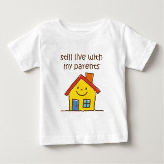 Stillbilden bor med min föräldrar tee shirt