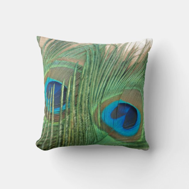 Stilleben för två guld- påfågelfjädrar kudde (Framsida)