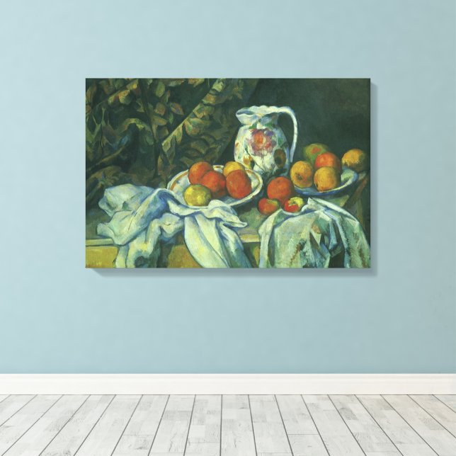 Stilleben, gardin och kanna av Paul Cezanne Canvastryck (Insitu (trägolv))