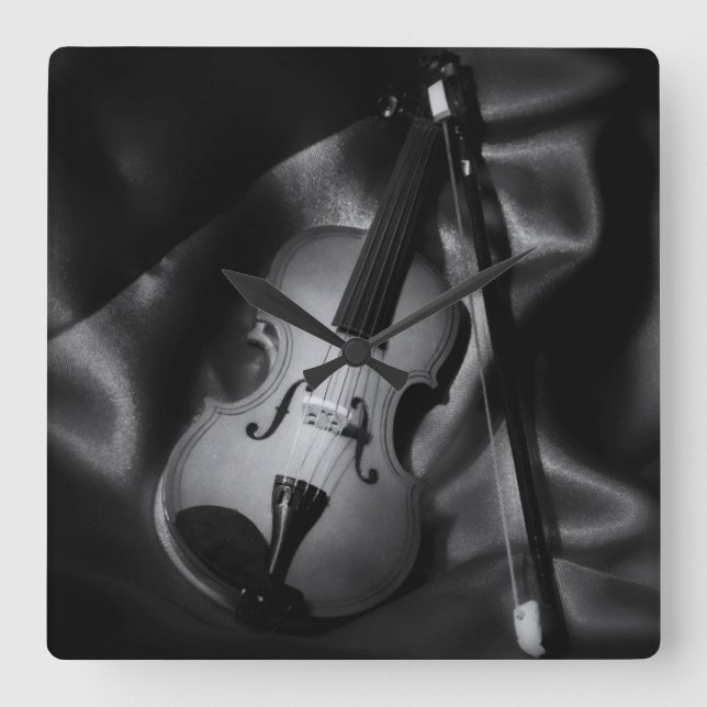 Stilleben svart-vit bild av en violin fyrkantig klocka (Framsida)