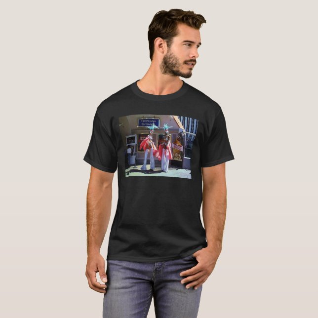 Stilt Dancers manar svart T-shirt (Hel framsida)