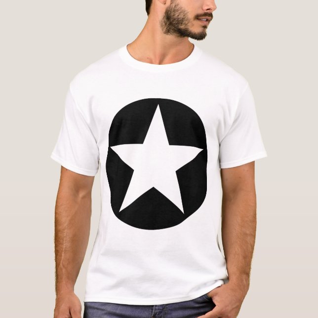 Stjärna i cirkel - svart tee shirt (Framsida)