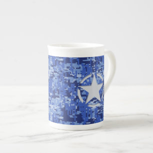 Stjärnan stencilerar Retro marinblå kamouflage Benporslin Mugg