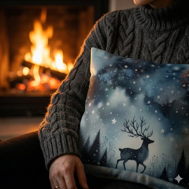 Stjärnig vinternatts hjort kudde (Starry Winter Night Deer Throw Pillow)