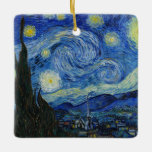 Stjärnnatten, 1889 av Vincent van Gogh Julgransprydnad Keramik<br><div class="desc">Stjärnnatten,  1889 av Vincent van Gogh. Det skildrar den uppfattning som kommer från det öster-vända fönstret om hans asylrum på Saint-Rémy-de-Provence,  precis före soluppgången,  med tillägg av en imaginär by.</div>