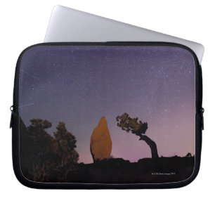 Stjärnor i himmel över öken 3 laptop sleeve