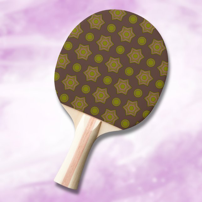 Stjärnor och cirklar i brunn och grönt pingisracket (Skapare uppladdad)