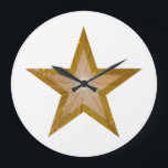 Stjärnornas Guld, rund, vit Stor Klocka<br><div class="desc">Modern design med en "skuggande" guld och vit stjärna på vit bakgrund. Väggklocka med en anpassade som du kan anpassa med din egen text,  bilder och idéer. Observera att detta är en tryckt bild som skapas med originalfotografier och digitala tekniker,  den skiner eller innehåller inte riktiga miniatyrbilder.</div>