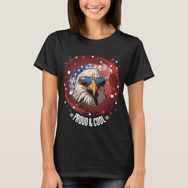 Stjärtspridd Coola Eagle T Shirt (Framsida)