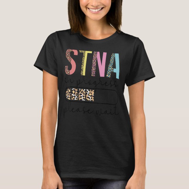 STNA Pågående status Testad sjukhusassistent T Shirt (Framsida)