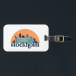 Stockholms Sverige City Skyline Retro Cityscape Ar Bagagebricka<br><div class="desc">Vintage- och reflexritorier med vackra skyliner,  attraktion och cityscape-konst. Coola skyscraper och byggnad silhuette illustrerar handelsvara för turister och resenärer. Perfekt som souvenir att ta med sig hem när man reser. Spara minnet av din resa och semester med familj och vänner. Bakgrunden till färg kan anpassas till färg.</div>