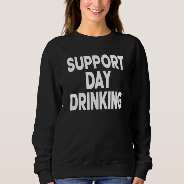 Stöd Dags För Drickande Kvinnor Dricker St Patrick T Shirt (Framsida)