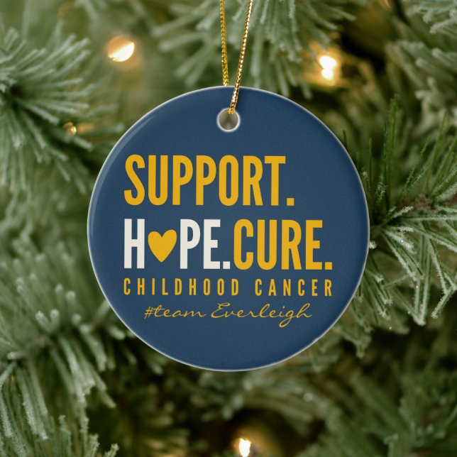 Stöd för barncancer Anpassat namn Ornament (Träd)