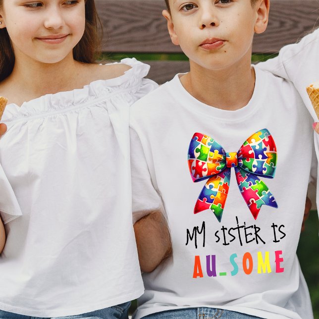 Stöd för barnfamiljesammanfostersupport för autism t shirt (Skapare uppladdad)
