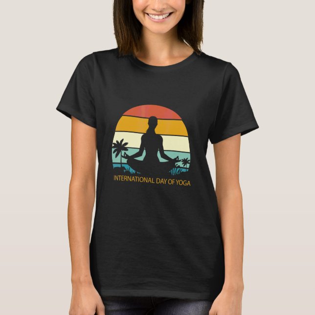Stöd till Internationell-dagen i Yoga T Shirt (Framsida)