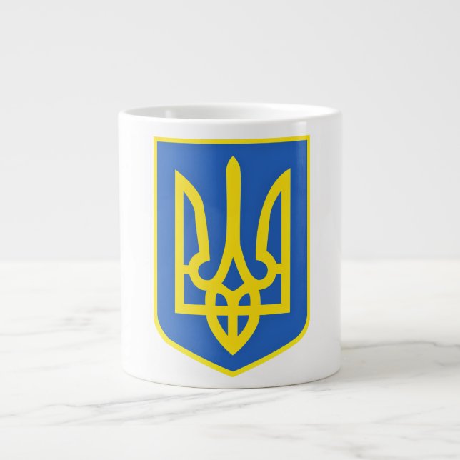 Stöd Ukraina Mugg Ukrainas Jacka av Arm Jumbo Mugg (Framsidan)